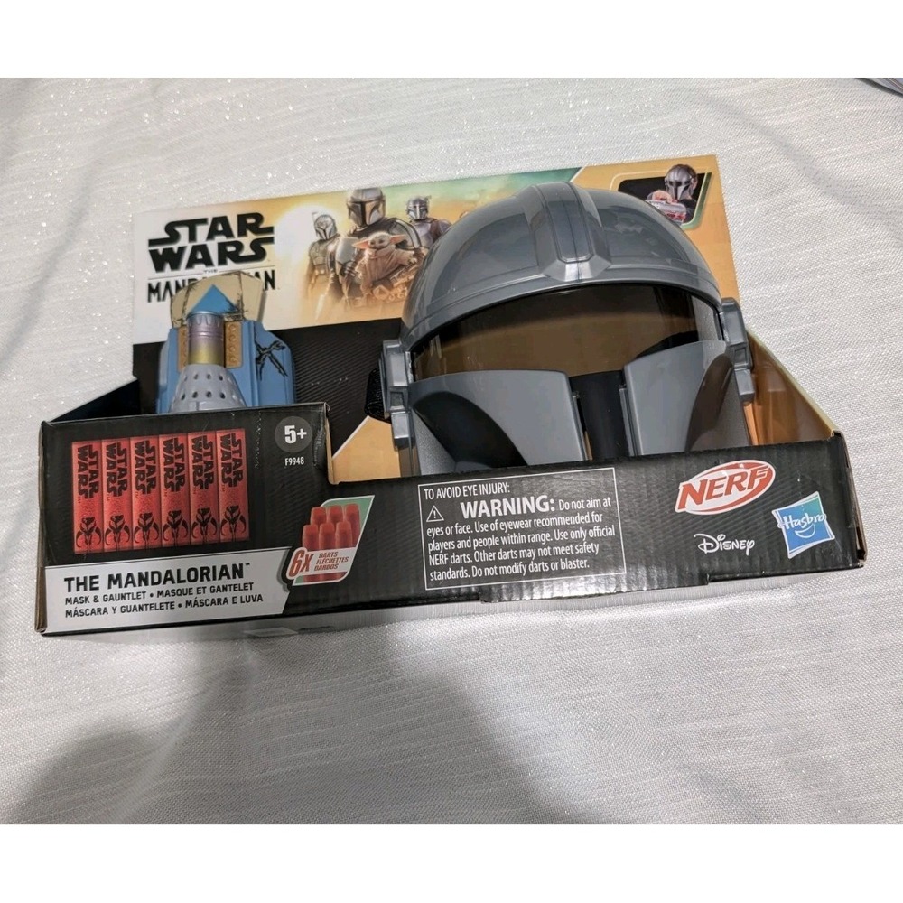 New NERF Disney Star Wars The Mandalorian Mask & Gauntlet Combo Play Set
